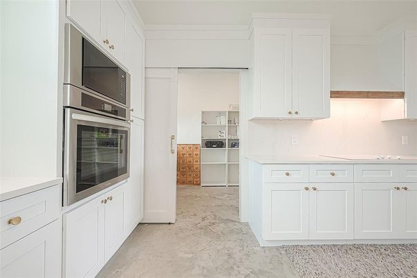 Interior, Kitchen, Marble, Stainless Steel Appliances