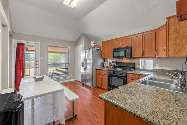 Interior, Kitchen, Stainless Steel Appliances, Wood Texture Flooring