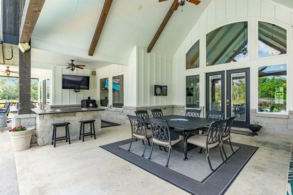 Dining room, Exterior, Wooden Beams