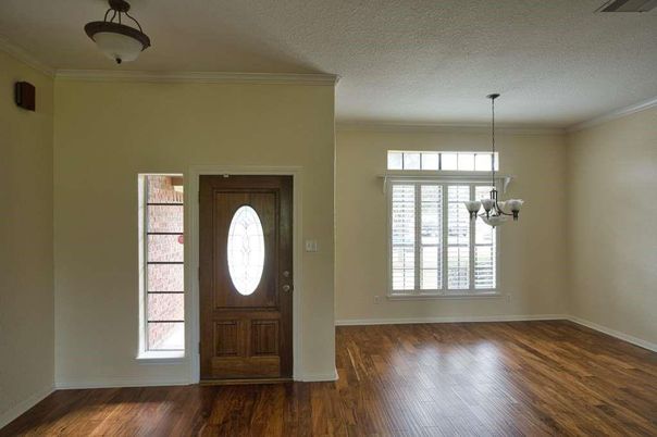 Empty room, Interior, Pendant Lights, Wood Texture Flooring