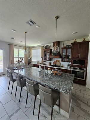 Dining room, Interior, Kitchen, Pendant Lights, Recessed Lighting, Stainless Steel Appliances