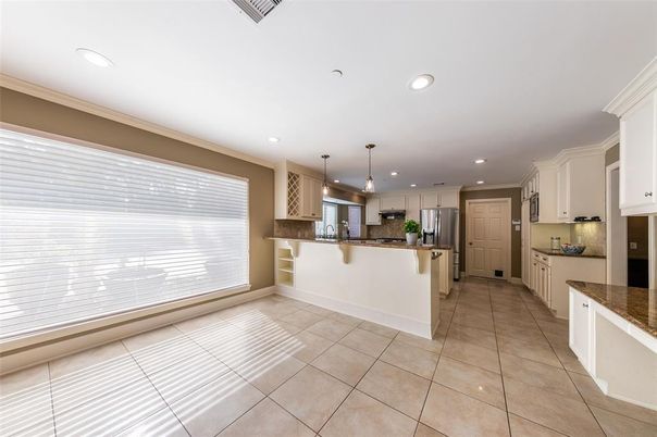 Interior, Kitchen, Pendant Lights, Recessed Lighting