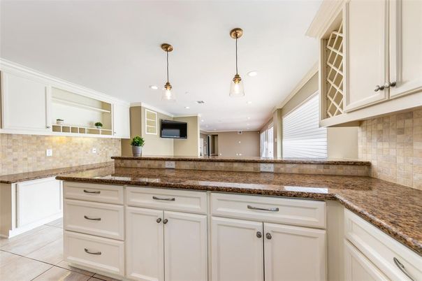 Interior, Kitchen, Pendant Lights, Recessed Lighting