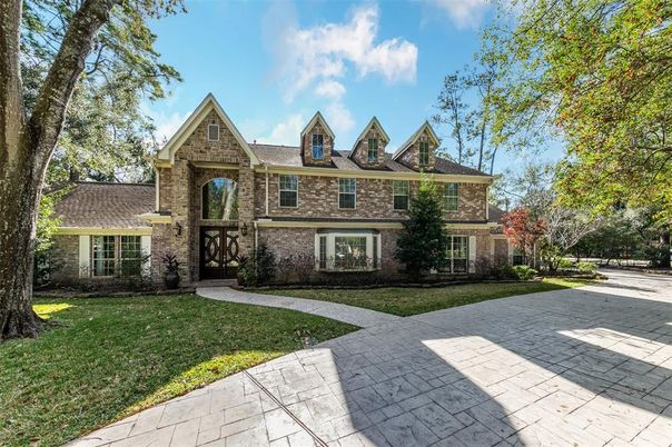 Exterior, Facade, Brick Facade, Tudor Revival