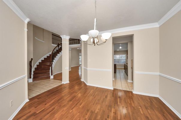 Chandelier, Empty room, Interior, Pendant Lights, Wood Texture Flooring