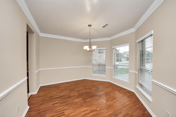 Chandelier, Empty room, Interior, Pendant Lights, Wood Texture Flooring