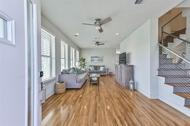 Interior, Living room, Recessed Lighting, Wood Texture Flooring