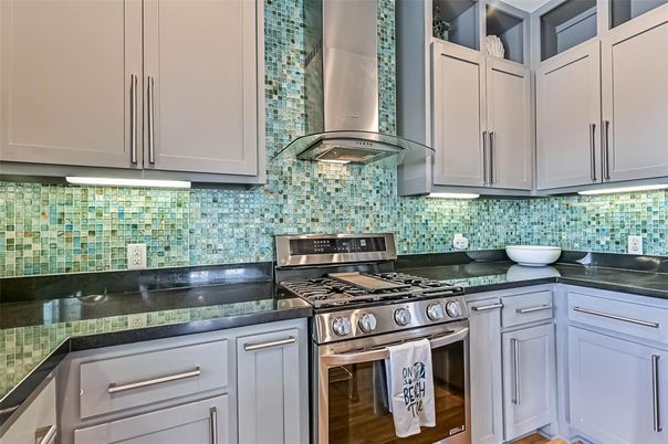 Interior, Kitchen, Stainless Steel Appliances