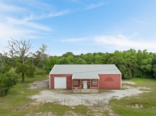 Backyard, Detached Garage, Exterior