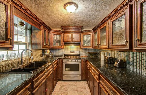 Interior, Kitchen, Stainless Steel Appliances