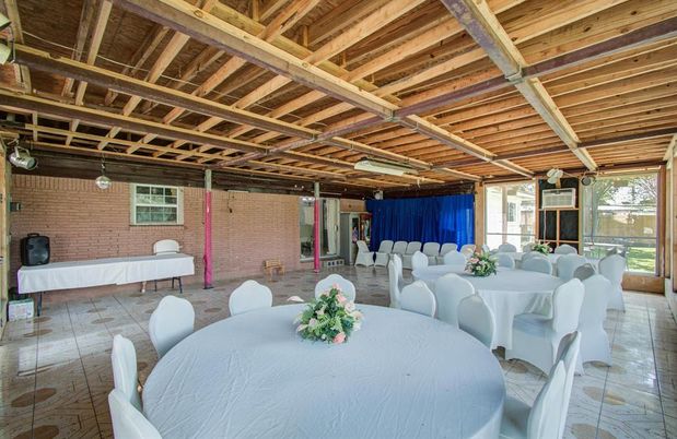 Dining room, Interior, Stone Walls, Wooden Beams, Wooden Ceilings