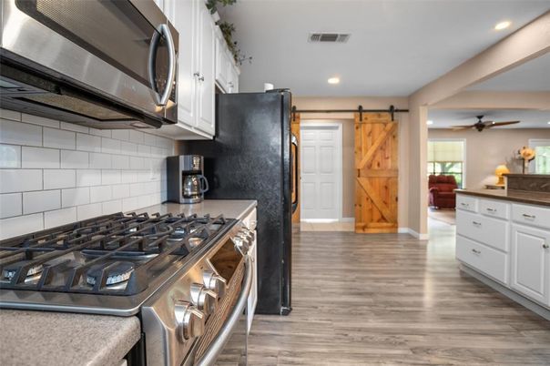 Interior, Kitchen, Recessed Lighting, Wood Texture Flooring