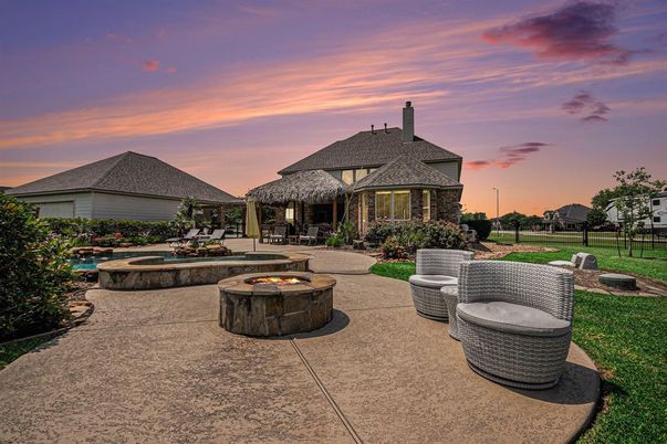Backyard, Exterior, Pool