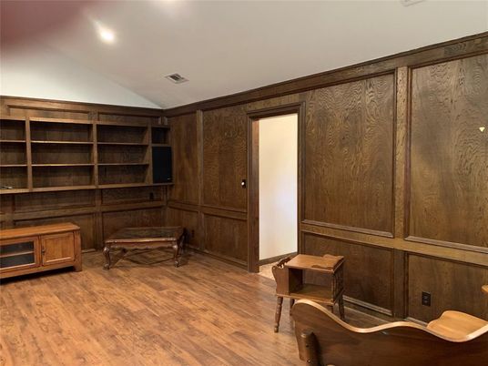 Interior, Recessed Lighting, Wood Texture Flooring, Wooden Walls