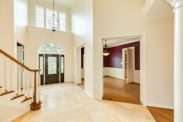 Interior, Pendant Lights, Wood Texture Flooring