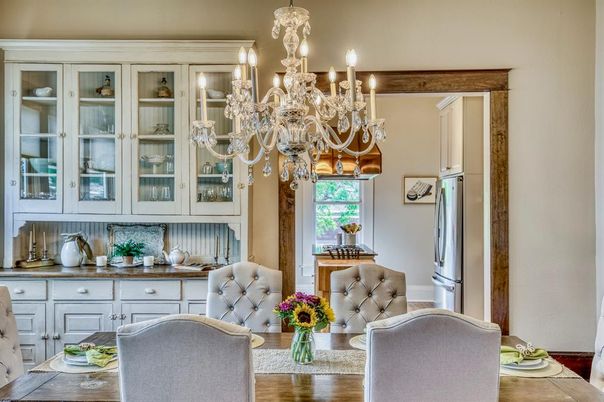 Chandelier, Dining room, Interior