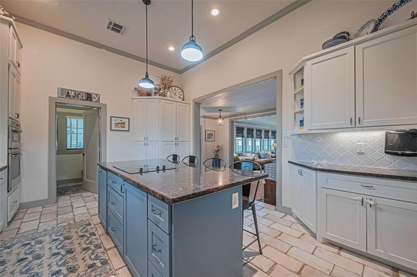 Interior, Kitchen, Pendant Lights, Recessed Lighting