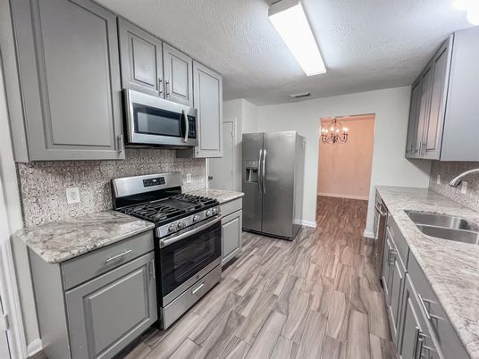 Chandelier, Interior, Kitchen, Wood Texture Flooring