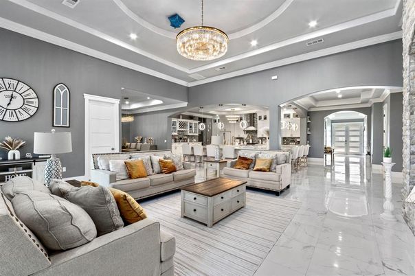 Chandelier, Dining room, Interior, Living room, Marble, Pendant Lights, Recessed Lighting