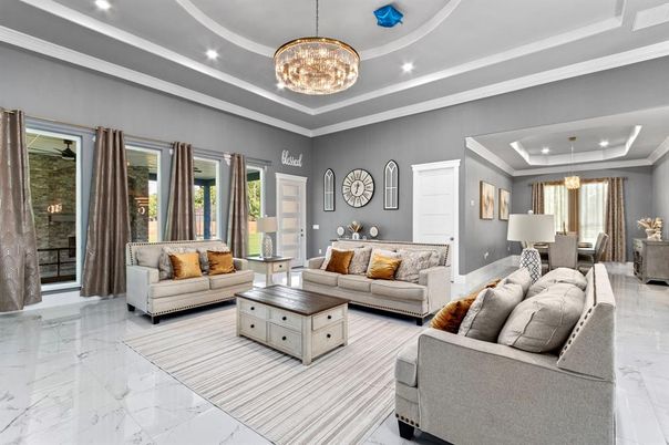 Chandelier, Dining room, Interior, Living room, Marble, Pendant Lights, Recessed Lighting