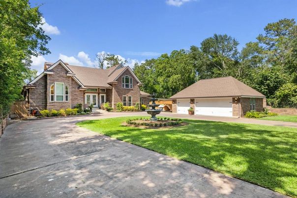 Attached, Exterior, Facade, Brick Facade, French Provincial
