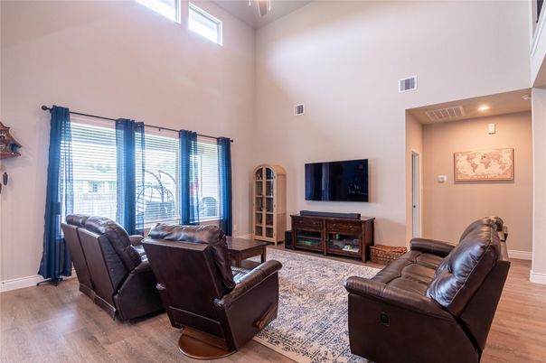 Interior, Living room, Recessed Lighting, Wood Texture Flooring
