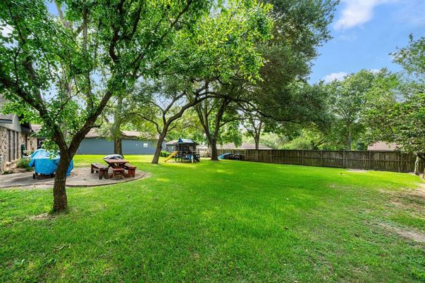 Backyard, Exterior, Playground