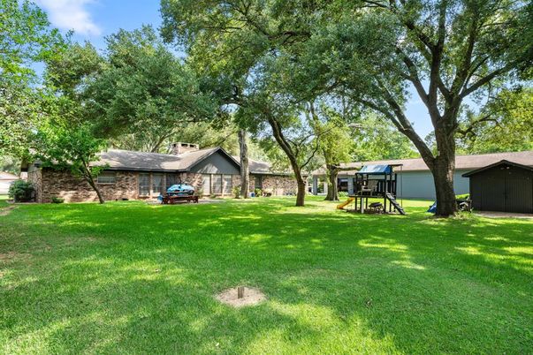 Backyard, Exterior, Playground
