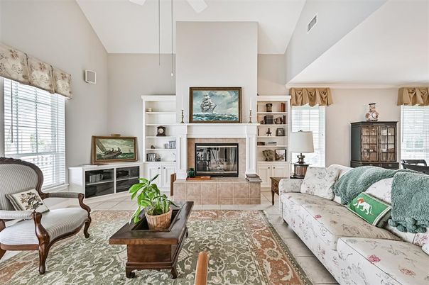 Fireplace, Interior, Living room, Pendant Lights