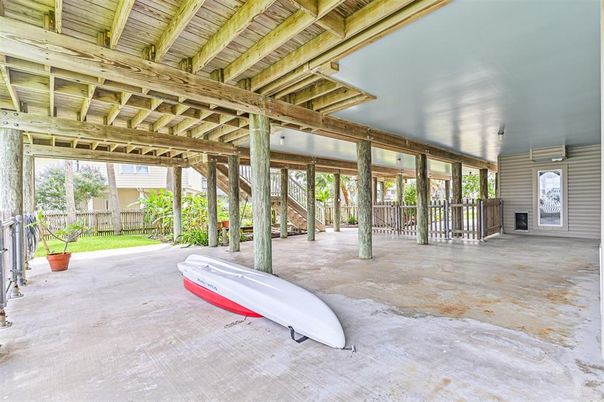Interior, Wooden Beams