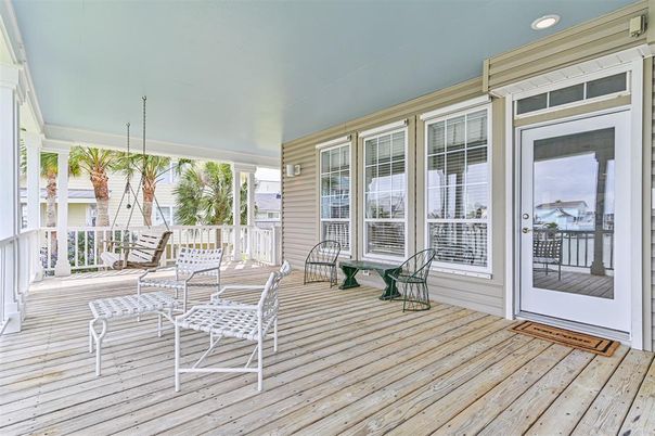 Exterior, Recessed Lighting, Wood Texture Flooring