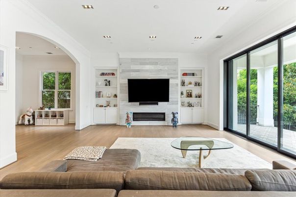 Fireplace, Interior, Living room, Recessed Lighting, Wood Texture Flooring