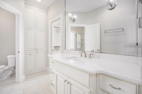 Bathroom, Interior, Recessed Lighting, Wood Texture Flooring