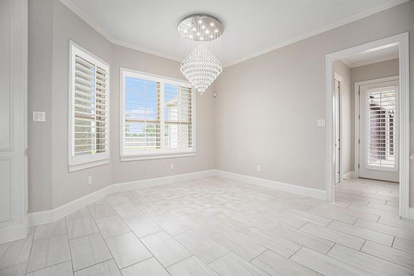 Chandelier, Empty room, Interior, Wood Texture Flooring