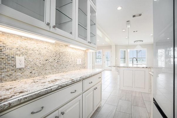Interior, Kitchen, Pendant Lights, Recessed Lighting