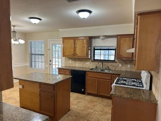 Interior, Kitchen, Pendant Lights