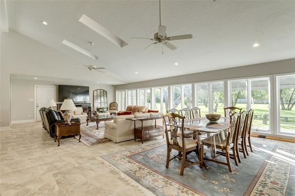 Dining room, Interior, Living room, Recessed Lighting