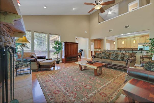 Interior, Living room, Piano, Recessed Lighting, Wood Texture Flooring