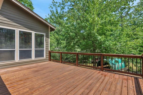 Exterior, Wood Texture Flooring