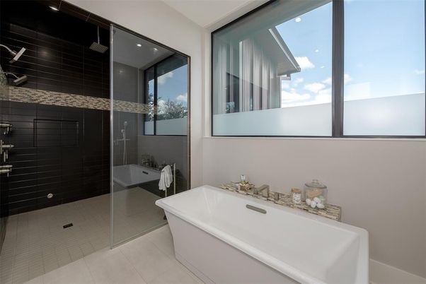 Bathroom, Free Standing Baths, Glass Shower, Interior, Recessed Lighting