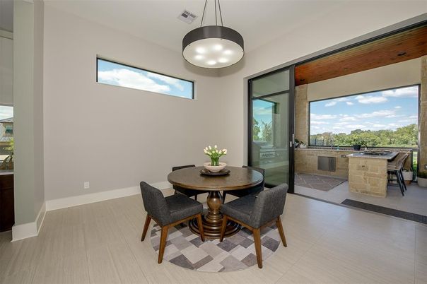 Dining room, Interior