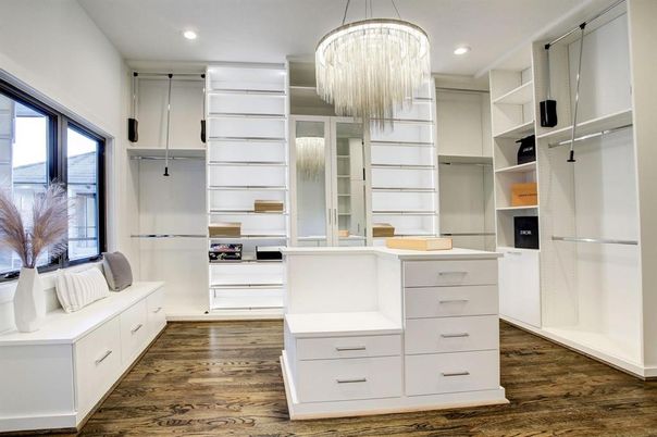 Chandelier, Interior, Recessed Lighting, Walk-in Closets, Wood Texture Flooring