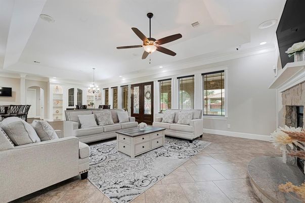 Dining room, Fireplace, Interior, Living room, Pendant Lights, Recessed Lighting