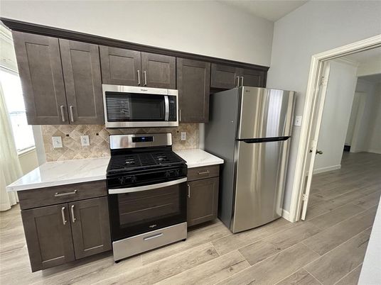 Interior, Kitchen, Stainless Steel Appliances, Wood Texture Flooring