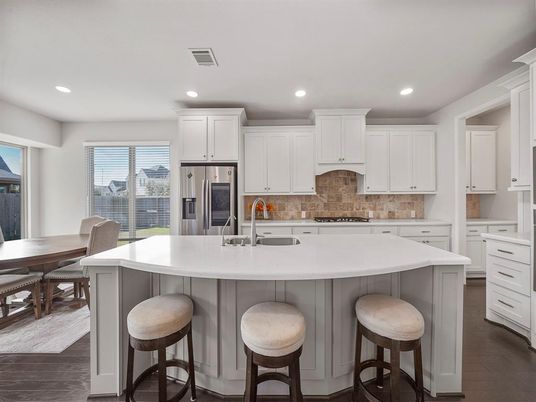 Dining room, Interior, Kitchen, Recessed Lighting, Stainless Steel Appliances