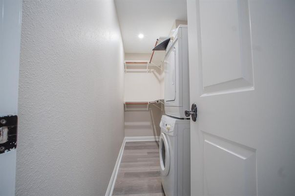 Interior, Recessed Lighting, Walk-in Closets, Washer, Wood Texture Flooring