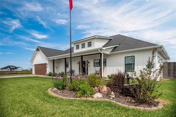 Attached, Backyard, Exterior, Facade, Farmhouse