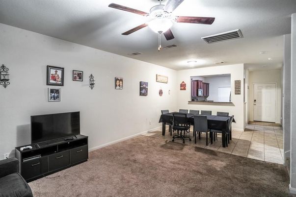 Dining room, Interior
