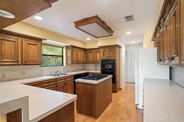 Interior, Kitchen, Recessed Lighting, Wood Texture Flooring