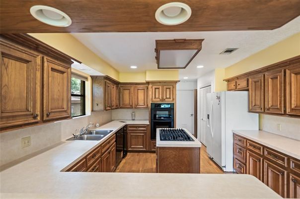 Interior, Kitchen, Recessed Lighting, Wood Texture Flooring
